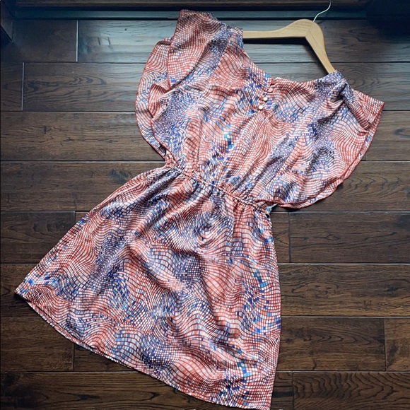 Ezra elastic waist dress flowy angel sleeves - Picture 7 of 10